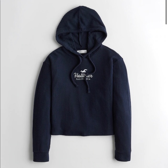 NWT Oversized Hollister Crop Sweater - Picture 4 of 4